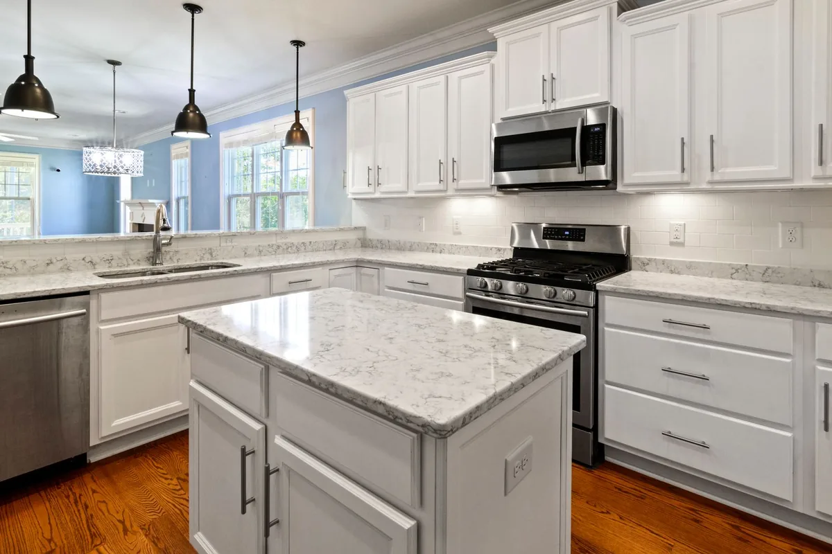 Filth & Squalor Cleanup in Bloomingdale, GA